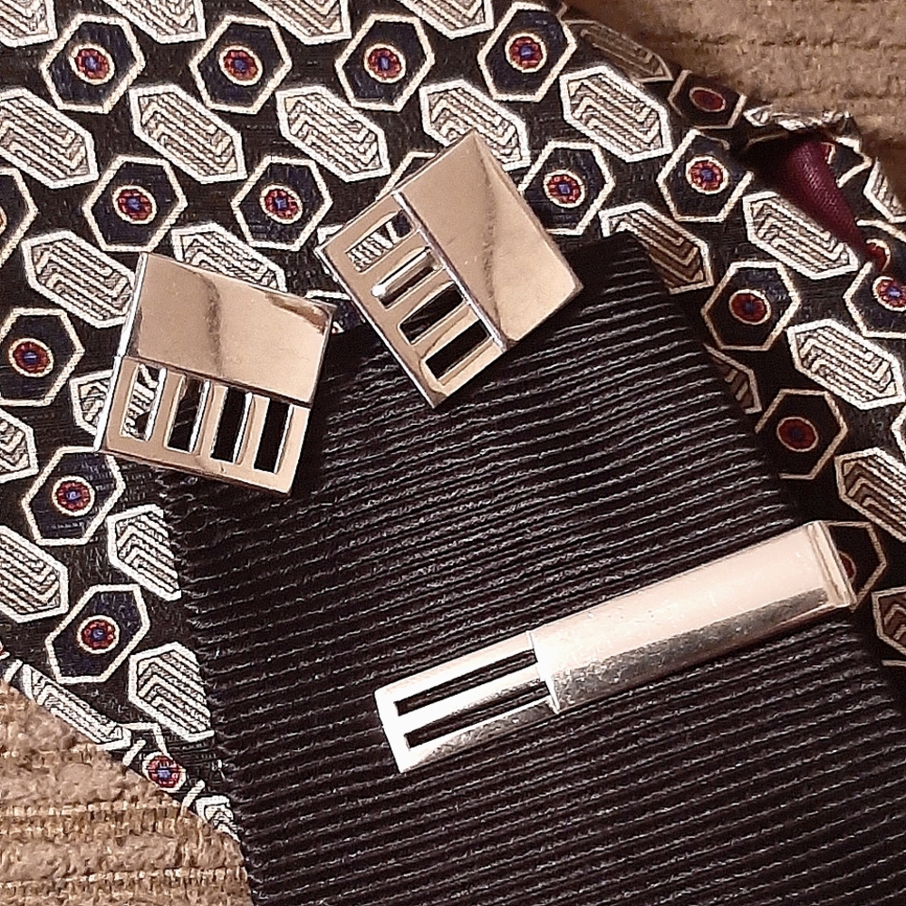 Swank Tie Clip & Cuff Links Vintage
